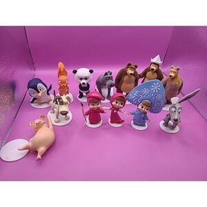 LUPPA Masha and The Bear Toys Playset: 13 Figures #180 2008 Flocked No Tin